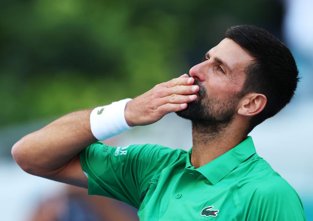 欧文左膝前交叉韧带手术成功,关节和半月板未受损.